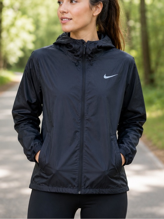 Nike Jackets & Blazers - Nike Women's Black Hooded Running Windbreaker Jacket